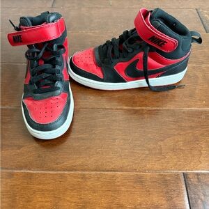 Nike Kids Court Borough Mid 2